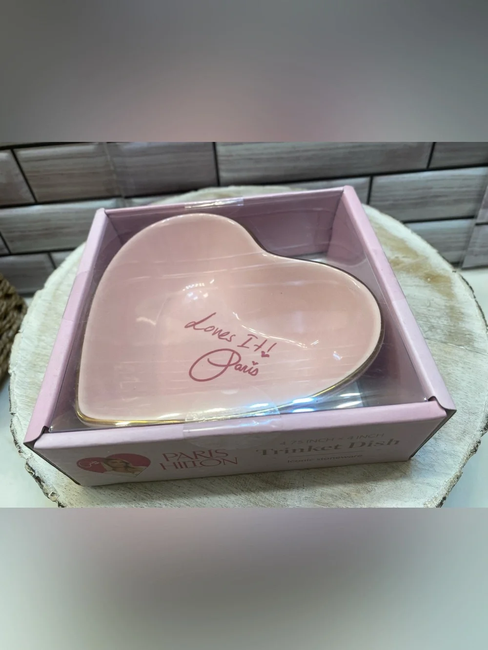 Paris Hilton❤️ Pink Heart Trinket Dish Jewelry Tray set of 2 NWT
